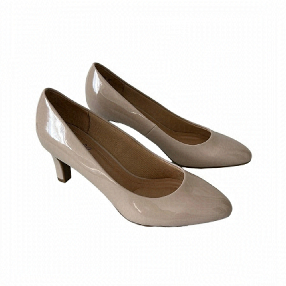 Abella Taupe Patent Leather Pumps - Size 9W